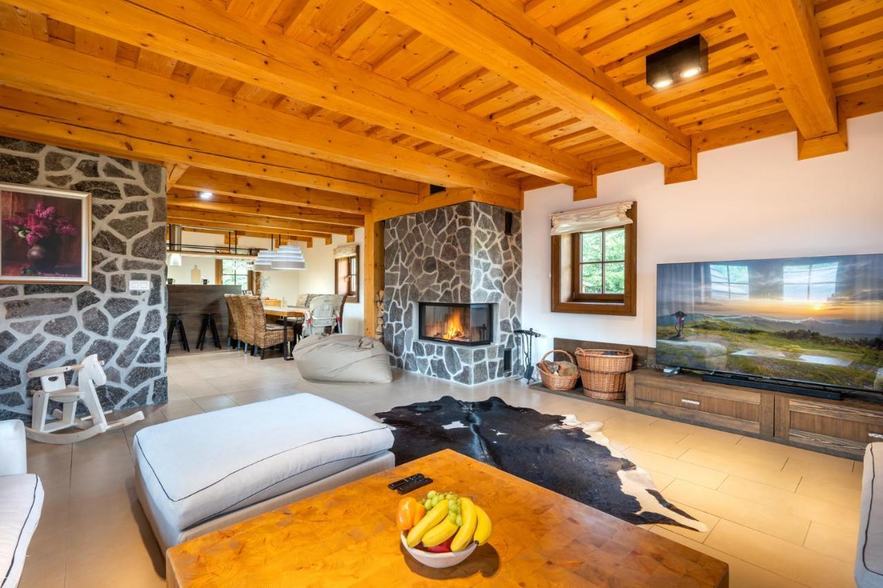 Villa Luxusná Drevenica Zuberec s Wellness, Západné Tatry, Orava Exterior foto